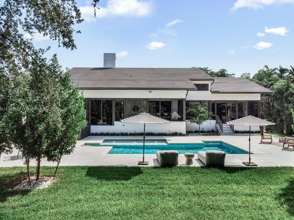 7910 Los Pinos Cir, Coral Gables FL 33143