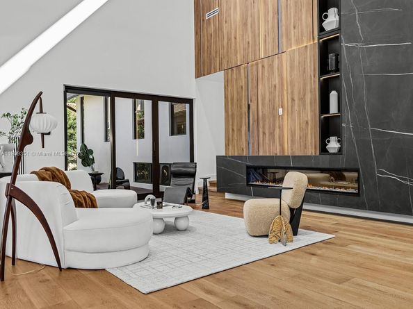 7910 Los Pinos Cir, Coral Gables FL 33143