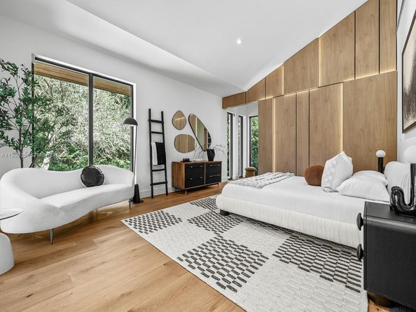 7910 Los Pinos Cir, Coral Gables FL 33143