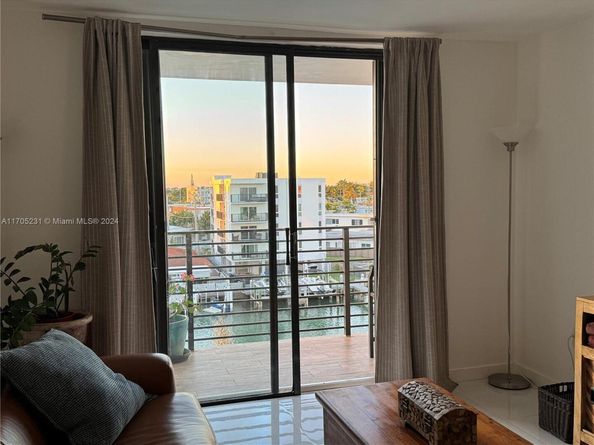 8100 Byron Ave 504, Miami Beach FL 33141