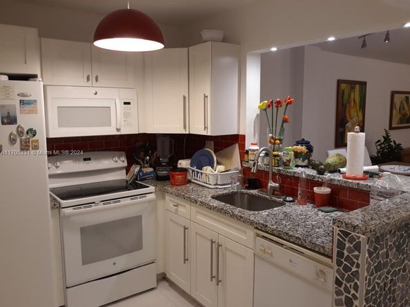 8100 Byron Ave 504, Miami Beach FL 33141
