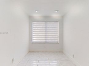 8212 NW 8th Pl 2, Plantation FL 33324