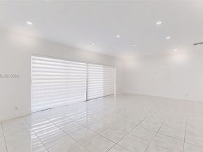 8212 NW 8th Pl 2, Plantation FL 33324