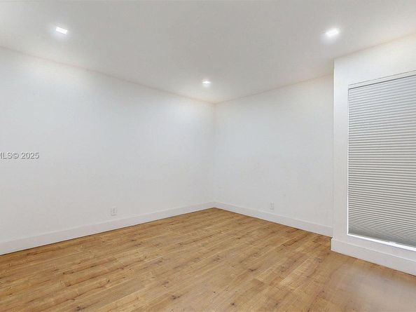 8212 NW 8th Pl 2, Plantation FL 33324