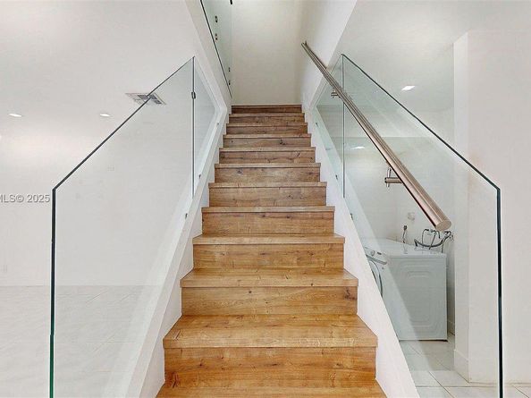 8212 NW 8th Pl 2, Plantation FL 33324