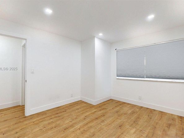 8212 NW 8th Pl 2, Plantation FL 33324