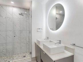 8212 NW 8th Pl 2, Plantation FL 33324