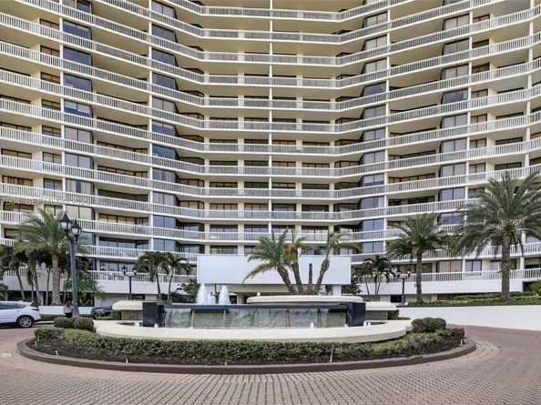 1000 W Island Blvd 602, Aventura FL 33160