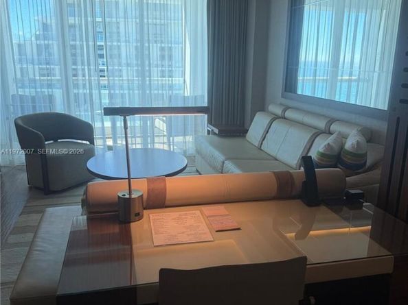 551 N Fort Lauderdale Beach Blvd R2210, Fort Lauderdale FL 33304