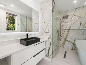 13600 SW 67th Ave, Palmetto Bay FL 33158