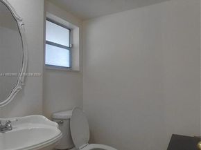 Undisclosed Address #A11902960, Davie FL 33324