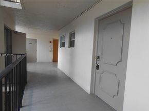 Undisclosed Address #A11902960, Davie FL 33324