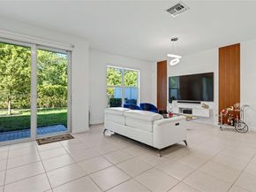 4303 Hammock Grove Dr, Lake Worth FL 33467