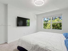 4303 Hammock Grove Dr, Lake Worth FL 33467