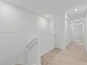 4303 Hammock Grove Dr, Lake Worth FL 33467