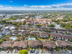 12242 SW 16th Ter L106, Miami FL 33175