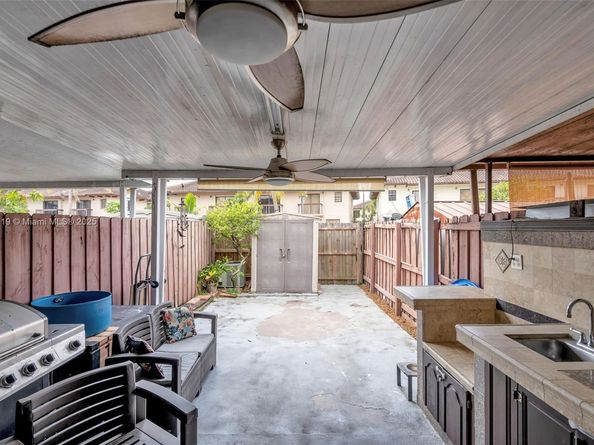 12242 SW 16th Ter L106, Miami FL 33175