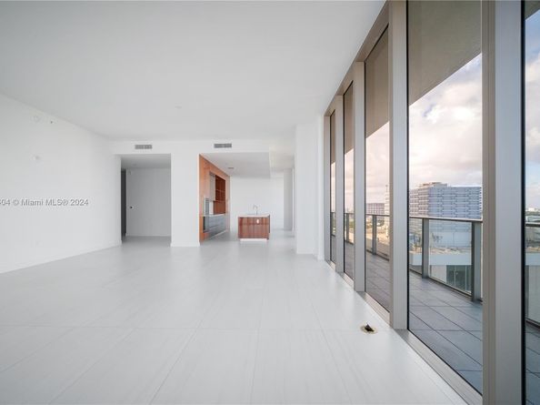 2655 S Bayshore Dr 1602, Coconut Grove FL 33133