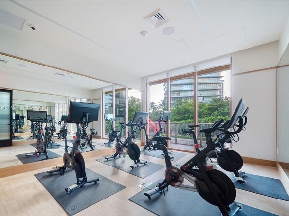 2655 S Bayshore Dr 1602, Coconut Grove FL 33133