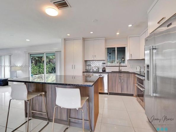 410 SW 18th, Pompano Beach FL 33060