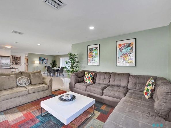 410 SW 18th, Pompano Beach FL 33060