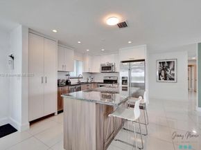 410 SW 18th, Pompano Beach FL 33060