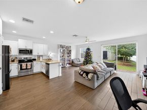 1420 SE 24th Ter, Homestead FL 33035