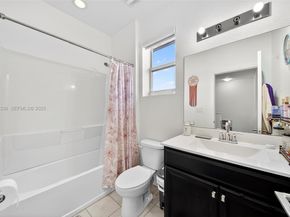 1420 SE 24th Ter, Homestead FL 33035