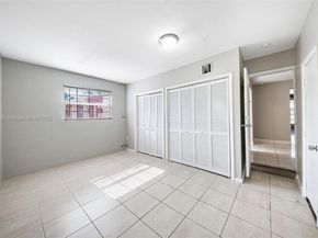 6421 NW 24th Pl, Sunrise FL 33313