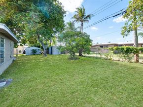 6421 NW 24th Pl, Sunrise FL 33313
