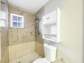 6421 NW 24th Pl, Sunrise FL 33313