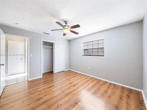 6421 NW 24th Pl, Sunrise FL 33313