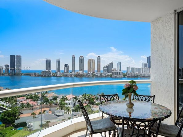 6000 Island Blvd 1803, Aventura FL 33160