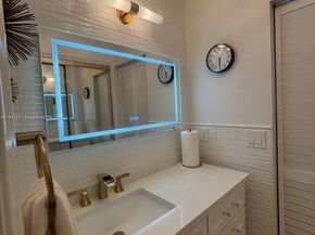 10872 Lake Front Pl, Boca Raton FL 33498