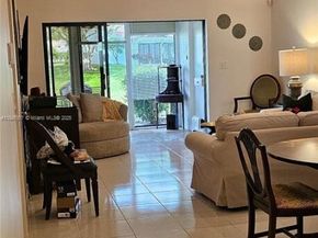 10872 Lake Front Pl, Boca Raton FL 33498