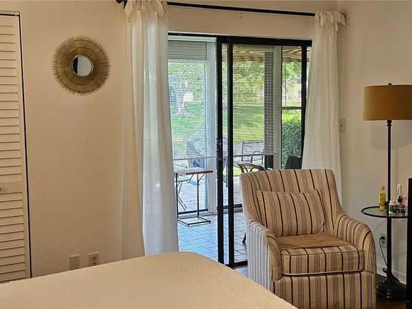 10872 Lake Front Pl, Boca Raton FL 33498