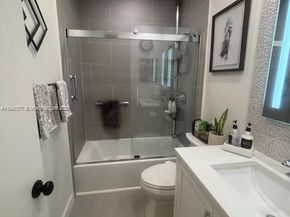 10872 Lake Front Pl, Boca Raton FL 33498