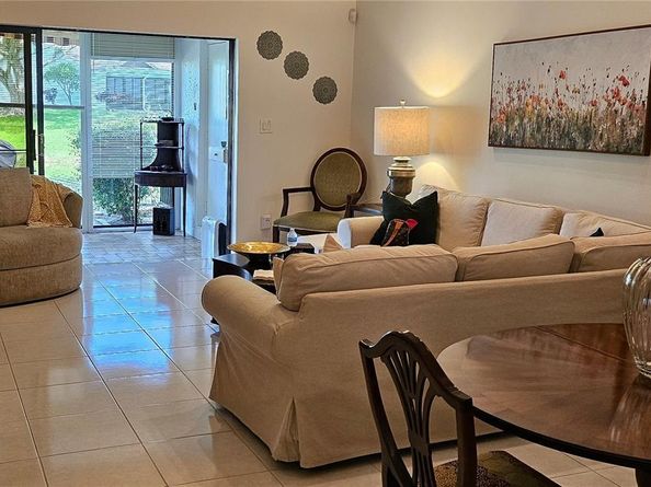 10872 Lake Front Pl, Boca Raton FL 33498