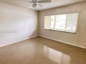 1301 SW 142nd Ave 111H, Pembroke Pines FL 33027