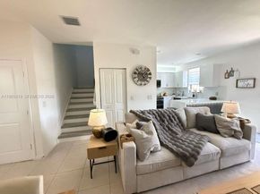 20917 NE 8th Ave, Miami FL 33179