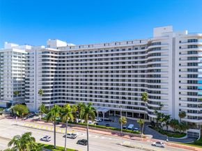 5555 Collins Ave 14E, Miami Beach FL 33140