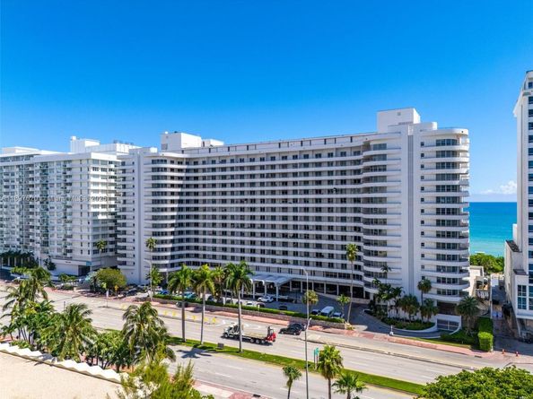 5555 Collins Ave 14E, Miami Beach FL 33140