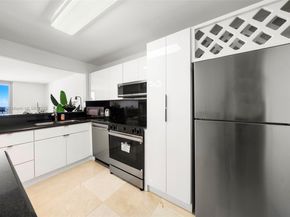 5555 Collins Ave 14E, Miami Beach FL 33140