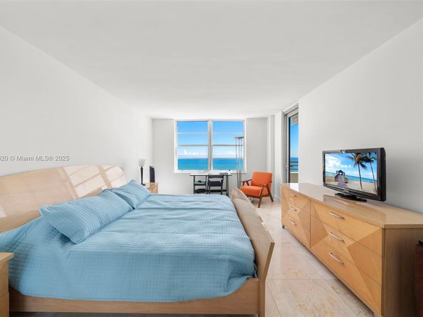 5555 Collins Ave 14E, Miami Beach FL 33140