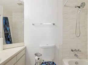 11524 Terra Bella Blvd, Plantation FL 33325
