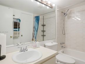 11524 Terra Bella Blvd, Plantation FL 33325