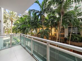 950 Brickell Bay Dr 200, Miami FL 33131