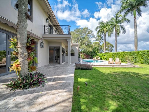 2941 Fairway Dr, Hollywood FL 33021