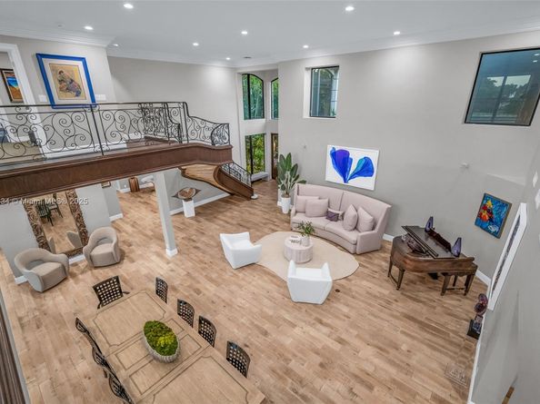 2941 Fairway Dr, Hollywood FL 33021