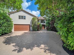 2941 Fairway Dr, Hollywood FL 33021